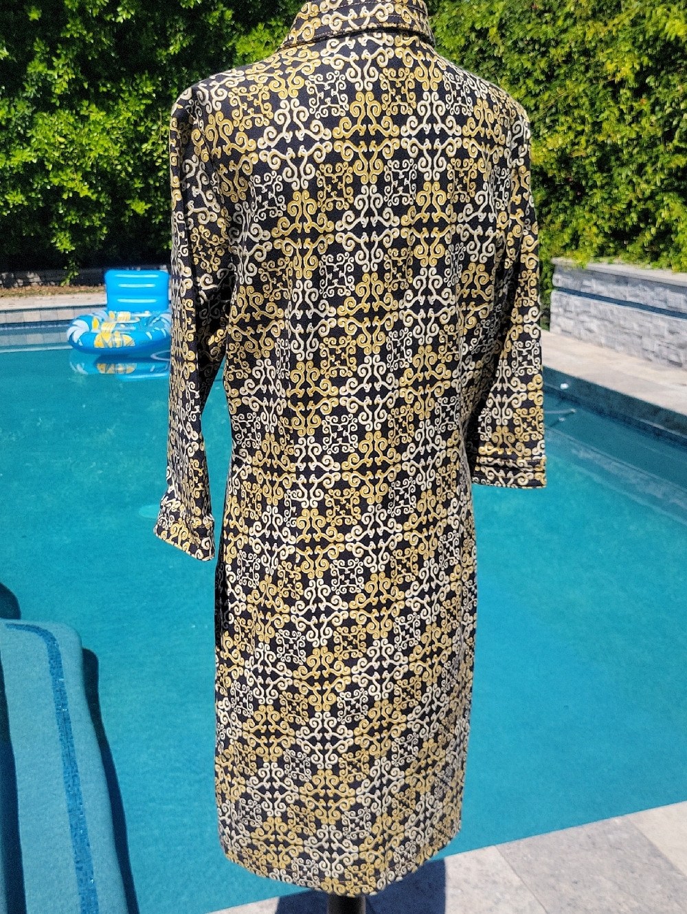 J. McLaughlin Navy and Gold Swirl Midi Catalina Cloth Dress - Picture 9 of 15